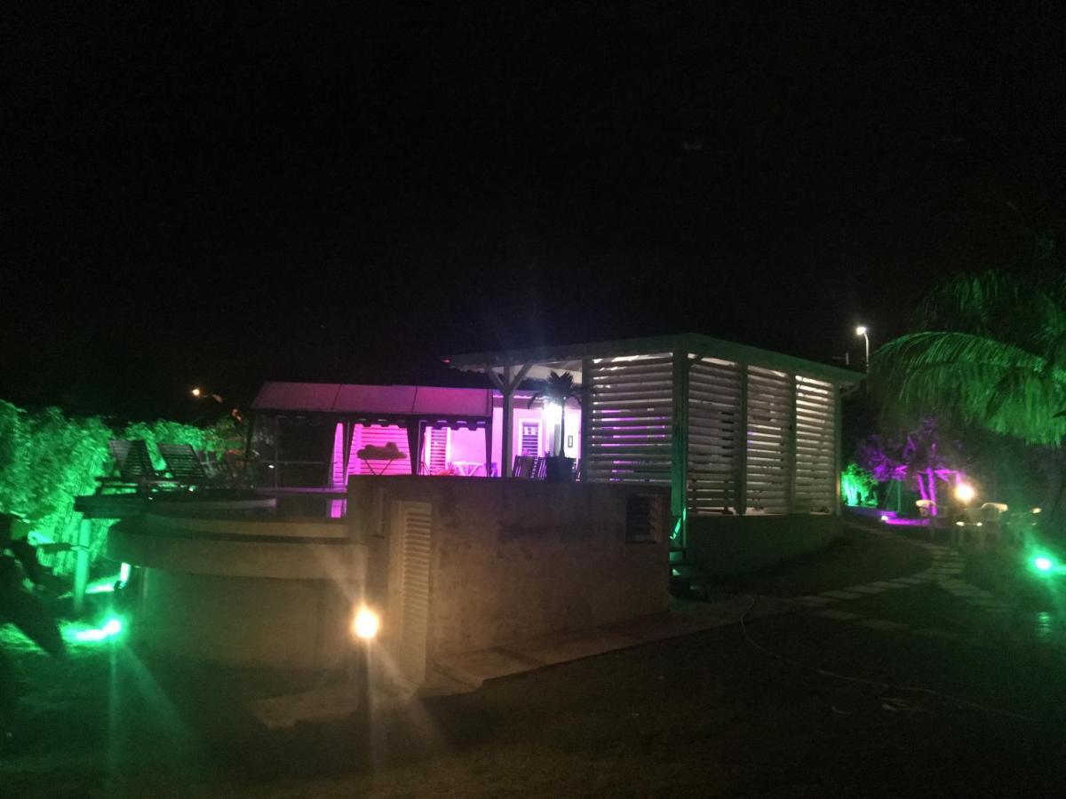 La Villa De Christian Baie-Mahault Bagian luar foto