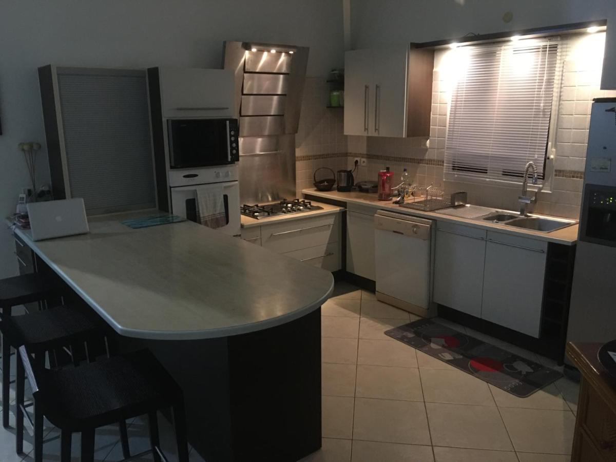 La Villa De Christian Baie-Mahault Bagian luar foto